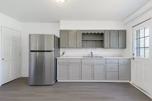 28 Ross Ave, Ware, MA 01082 - Photo 9