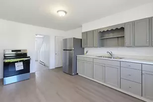 28 Ross Ave, Ware, MA 01082 - Photo 7