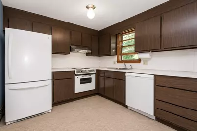 33 Daniel Dr., Burlington, MA 01803 - Photo 13