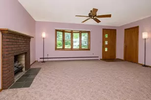33 Daniel Dr, Burlington, MA 01803 - Photo 3