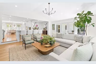 39 Fairbanks Ave, Wellesley, MA 02481 - Photo 15