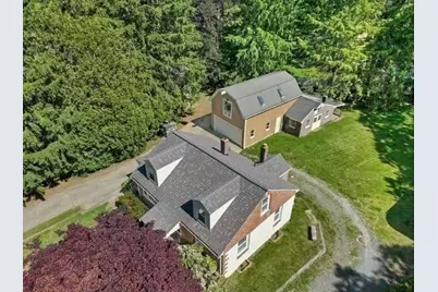 84 Walnut St, Walpole, MA 02081 - Photo 3