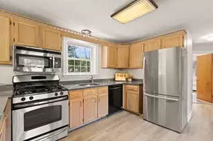 84 Walnut St, Walpole, MA 02081 - Photo 13