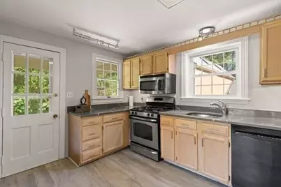 84 Walnut St, Walpole, MA 02081 - Photo 13