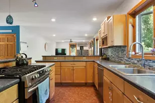 1132 Doe Valley Rd, Athol, MA 01331 - Photo 11