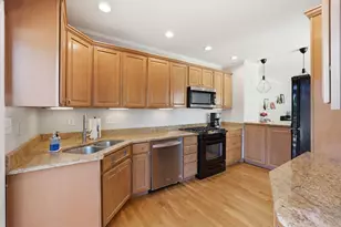 330 Sea St, Quincy, MA 02169 - Photo 15