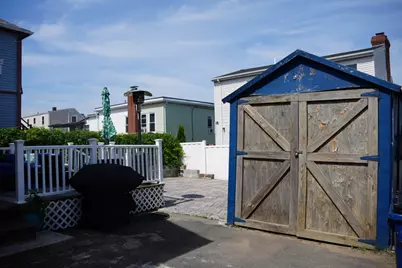 78 Elmwood St, Revere, MA 02151 - Photo 9