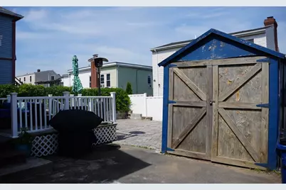 78 Elmwood St, Revere, MA 02151 - Photo 9