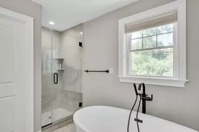 7 Perham St, Bedford, MA 01730 - Photo 27