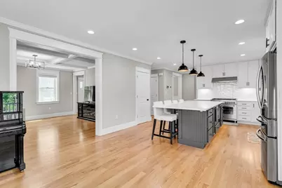 7 Perham St, Bedford, MA 01730 - Photo 11