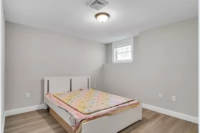 7 Perham St, Bedford, MA 01730 - Photo 33