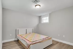 7 Perham St, Bedford, MA 01730 - Photo 33