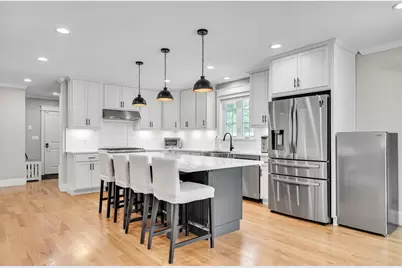 7 Perham St, Bedford, MA 01730 - Photo 5