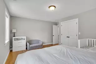 7 Perham St, Bedford, MA 01730 - Photo 21