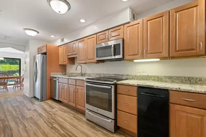 11 Cobblestone Ln #11, Worcester, MA 01606 - Photo 19