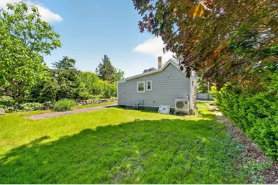 48 Farmfield St, Fairhaven, MA 02719 - Photo 21