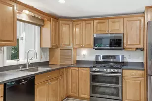 289 Concord Rd, Bedford, MA 01730 - Photo 3