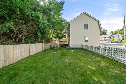 7 Ivy Cir #7, Norwood, MA 02062 - Photo 27