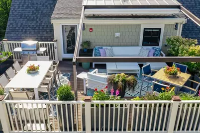 43 Salcombe St #4, Boston, MA 02125 - Photo 3