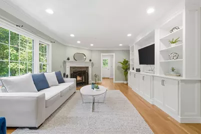 14 Puritan Ave, North Andover, MA 01845 - Photo 9