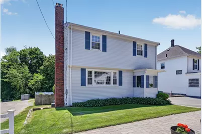 82 Park Rd, Lynn, MA 01904 - Photo 3