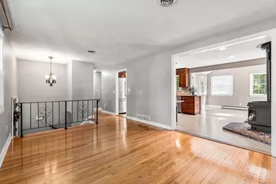 12 Catherine Dr, Peabody, MA 01960 - Photo 5