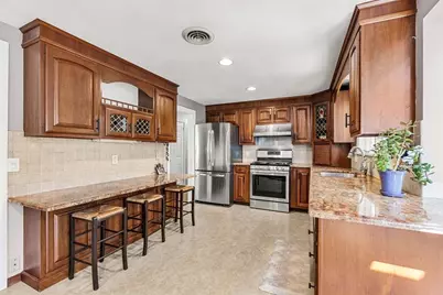 12 Catherine Dr, Peabody, MA 01960 - Photo 9