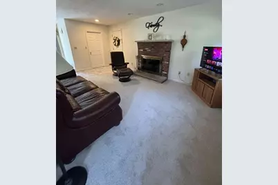 2 Lafayette Dr, Marlborough, MA 01752 - Photo 5