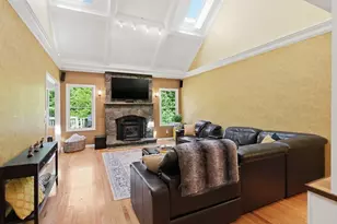 2 Highview Cir, Wilbraham, MA 01095 - Photo 11