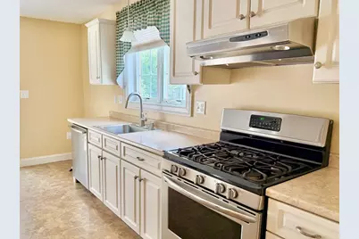 8 Beeston Lane #8, Methuen, MA 01844 - Photo 3