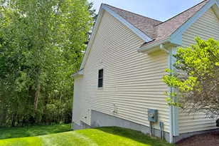 8 Beeston Ln, Methuen, MA 01844 - Photo 27