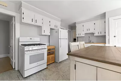 4 Horton St #2, Salem, MA 01970 - Photo 5
