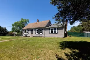 189 Blackmore Pond Rd, Wareham, MA 02576 - Photo 29