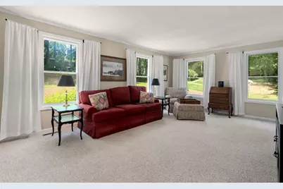180 Loomis Ridge, Westfield, MA 01085 - Photo 5