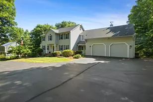 61 Beach St, Millbury, MA 01527 - Photo 3