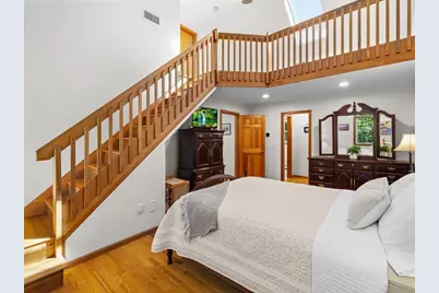 61 Beach St, Millbury, MA 01527 - Photo 23