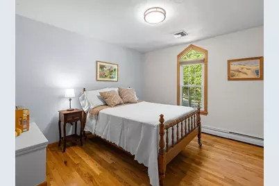 61 Beach St, Millbury, MA 01527 - Photo 33