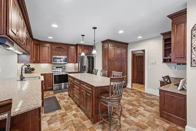 16 Hazen Ave, Haverhill, MA 01830 - Photo 11