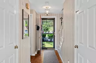 98 Village Post Rd, Danvers, MA 01923 - Photo 9