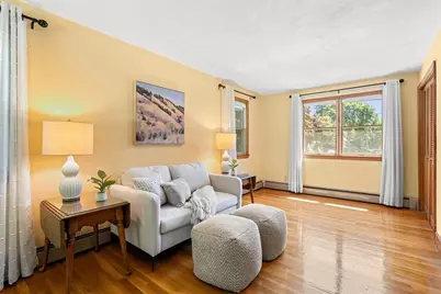26 Lawrence Ln, Arlington, MA 02474 - Photo 9