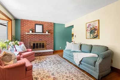 26 Lawrence Ln, Arlington, MA 02474 - Photo 3