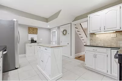 443 Summer Ave, Reading, MA 01867 - Photo 5