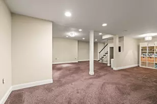 2 Shipley Cir, Westford, MA 01886 - Photo 29