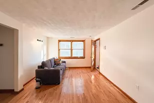 202 Bremen St, Boston, MA 02128 - Photo 5