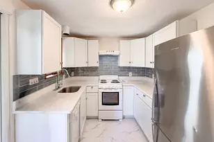 202 Bremen St, Boston, MA 02128 - Photo 7