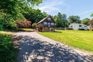 33 Lakeview Ave, Dudley, MA 01571 - Photo 37