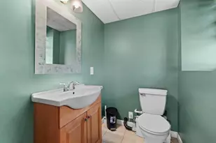 33 Lakeview Ave, Dudley, MA 01571 - Photo 25