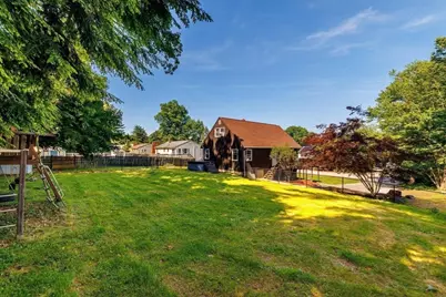 33 Lakeview Ave, Dudley, MA 01571 - Photo 39
