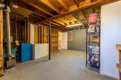 33 Lakeview Ave, Dudley, MA 01571 - Photo 27