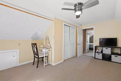 33 Lakeview Ave, Dudley, MA 01571 - Photo 21